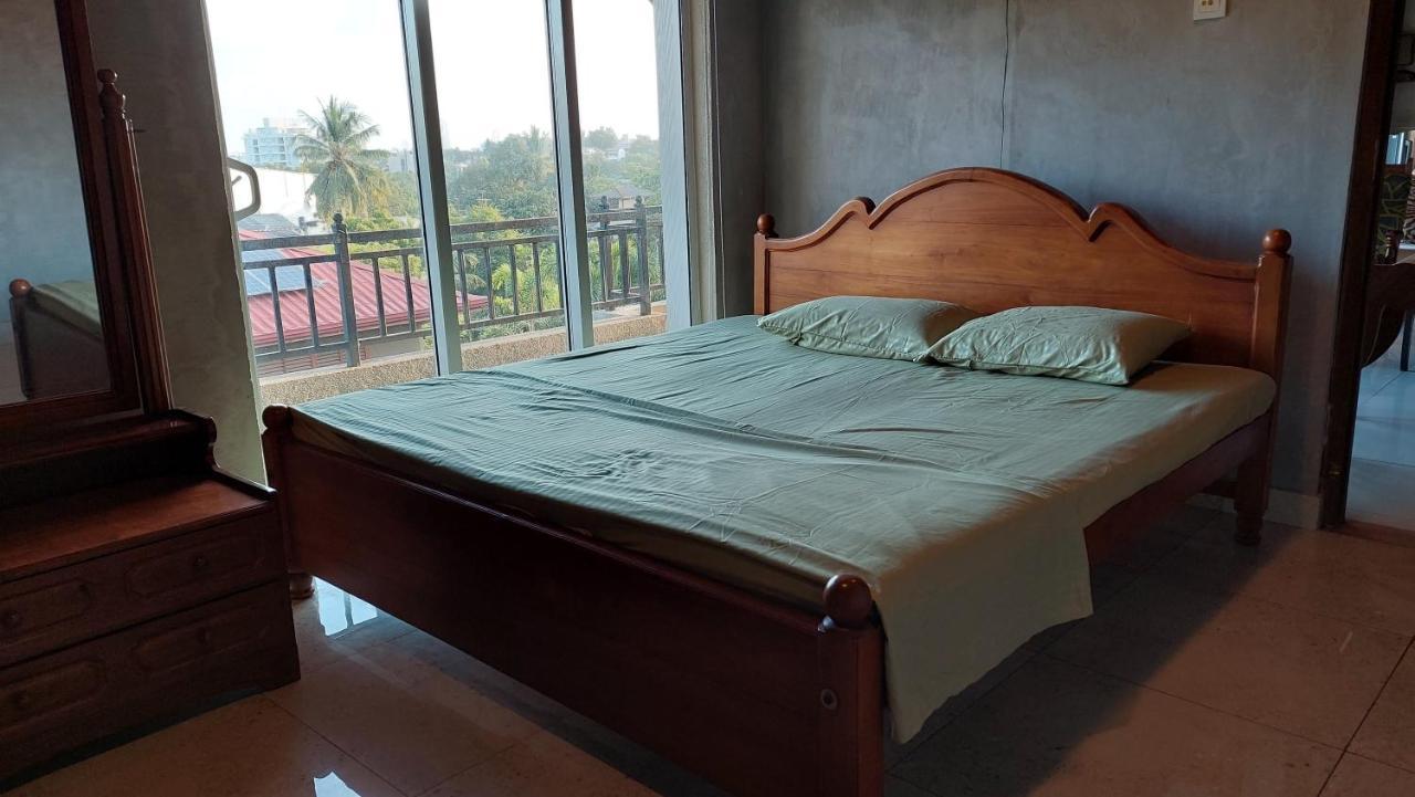 Private In Nugegoda 5, Close To High-level Road Apartemen