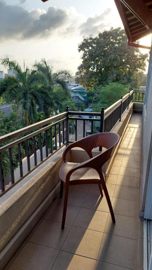 Private In Nugegoda 5, Close To High-level Road Kolombo